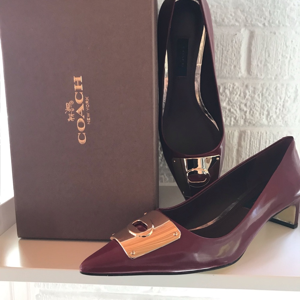COACH NWOT Lawrence heel